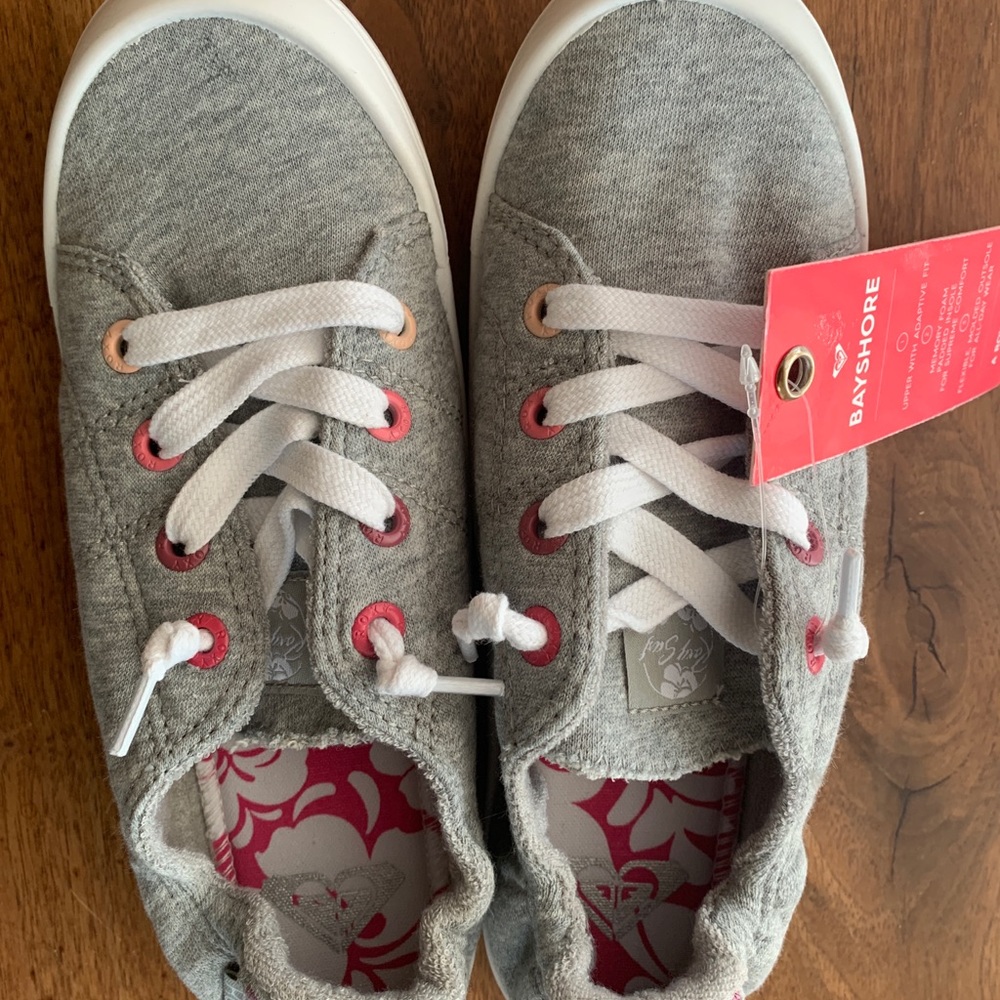 Roxy Girl Bayshore shoe grey size 4 (girls)